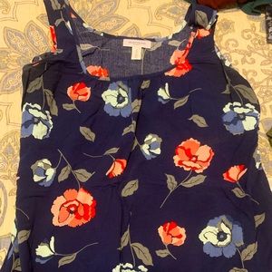 Maternity tank - blouse-like, lightweight material